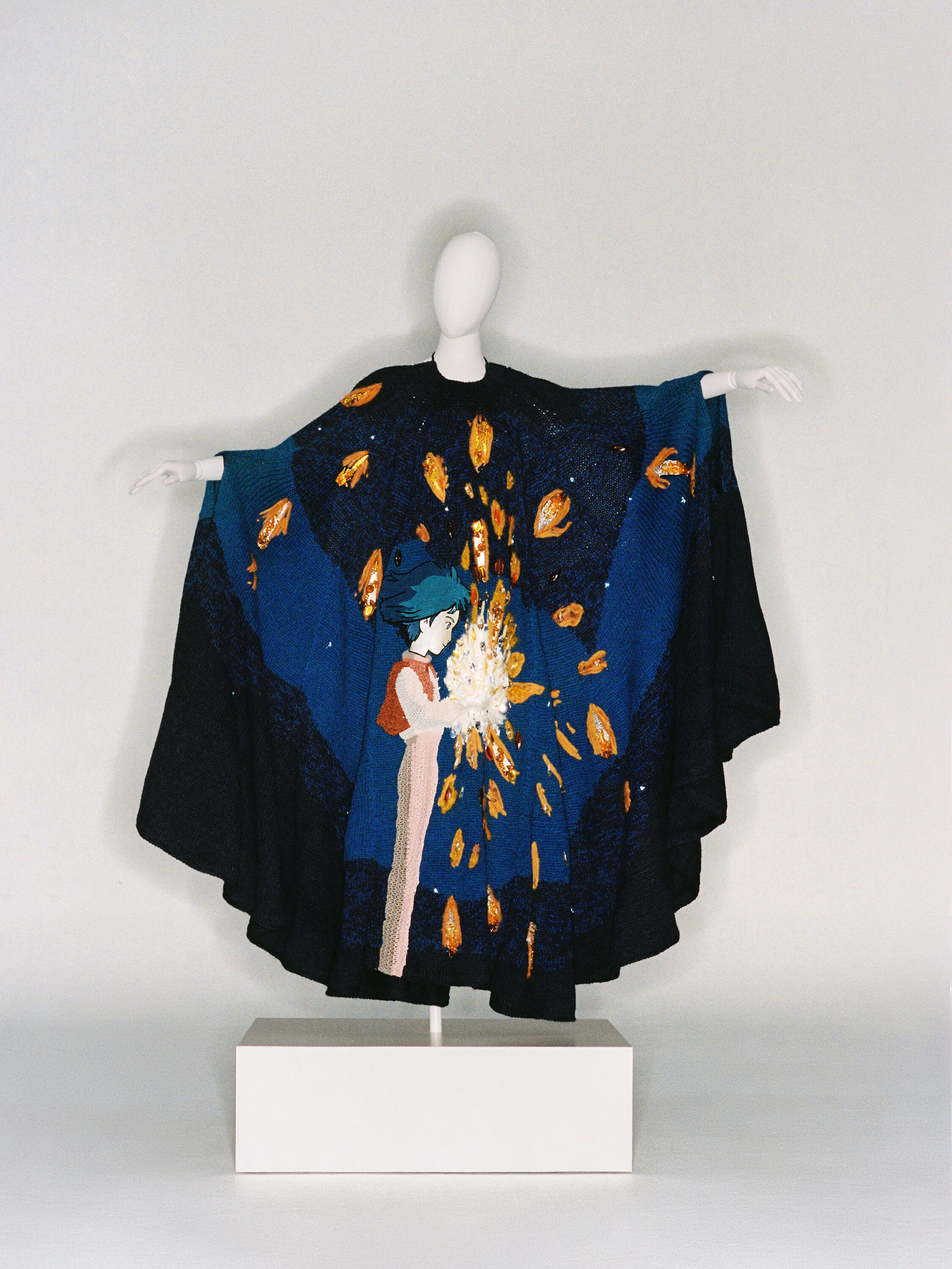 ロエベ クラフテッド・ワールド展が開幕 - 東京｜LOEWE